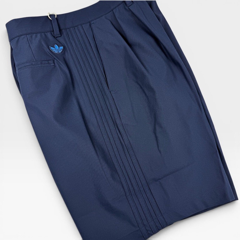 ADIDAS Golf Originals F Pleated Shorts Mens 36 Navy Blue Three Stripe Casual - Picture 5 of 13